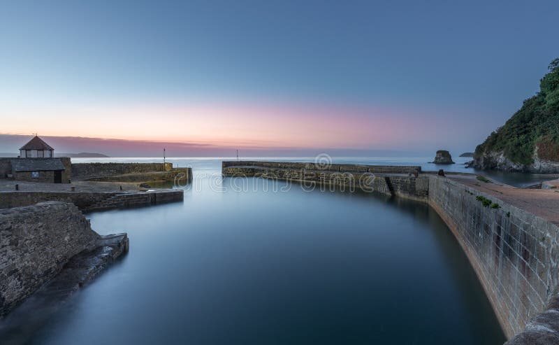 Blå timme Charlestown hamn, Cornwall arkivbilder Blå timme Charlestown hamn, Cornwall arkivbilder