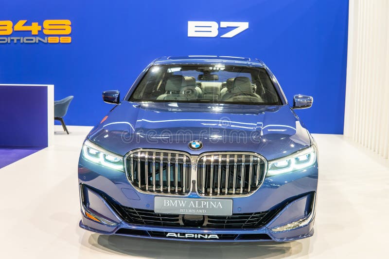 BMW ALPINA B7 BITURBO, Alpina Burkard Bovensiepen Gmbh ontwikkelt en verkoopt krachtige versies van BMW-auto's stock afbeeldingen BMW ALPINA B7 BITURBO, Alpina Burkard Bovensiepen Gmbh ontwikkelt en verkoopt krachtige versies van BMW-auto's stock afbeeldingen