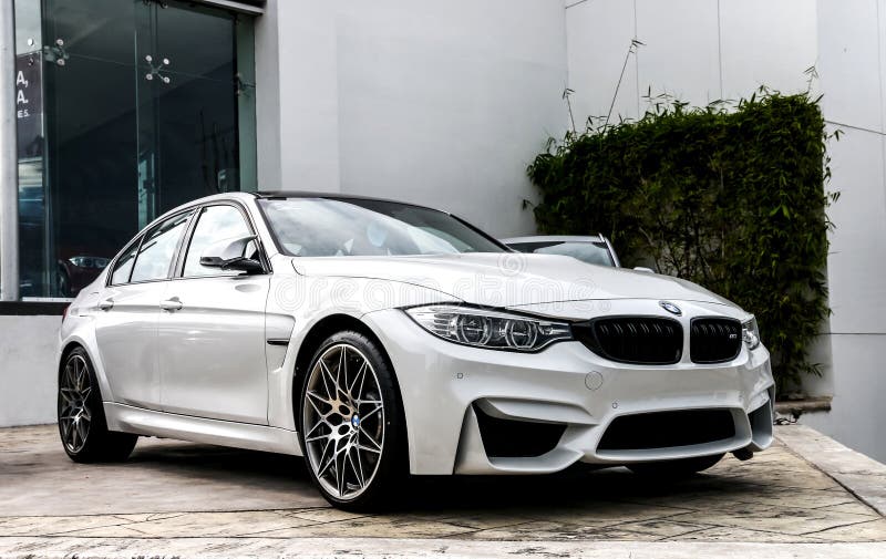  BMW M3 imagen de stock editorial.  Imagen de premium, motor - 95587114