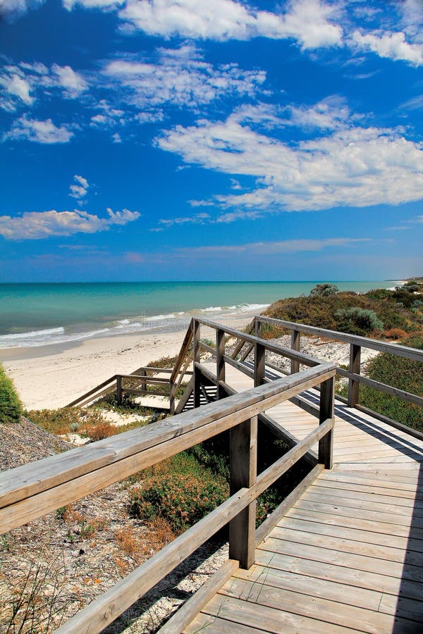 Boardwalk Leading To the Beach Stock Image - Image of beach, board ...