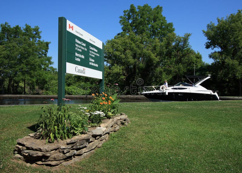 Merrickville Locks Sign with People Editorial Stock Image Image of summer, ontario 25698394