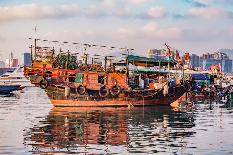 Boats in Hong Kong harbour stock image. Image of journey 213923059