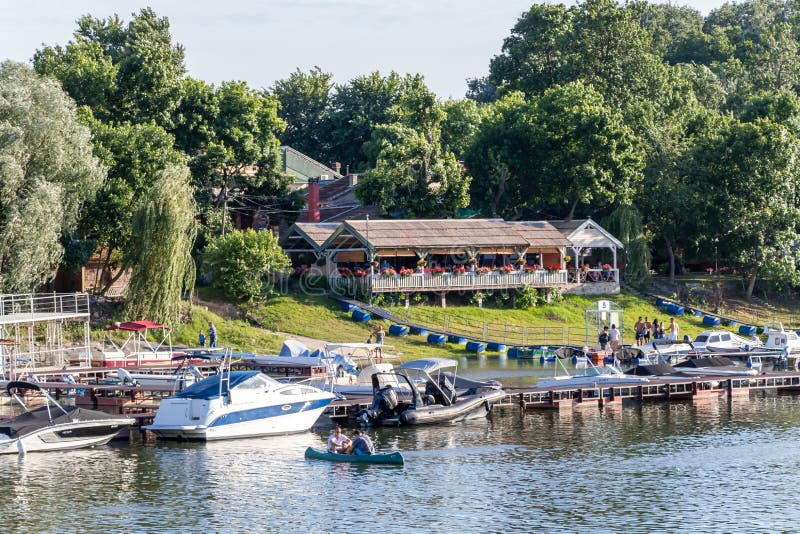 boat tour novi sad