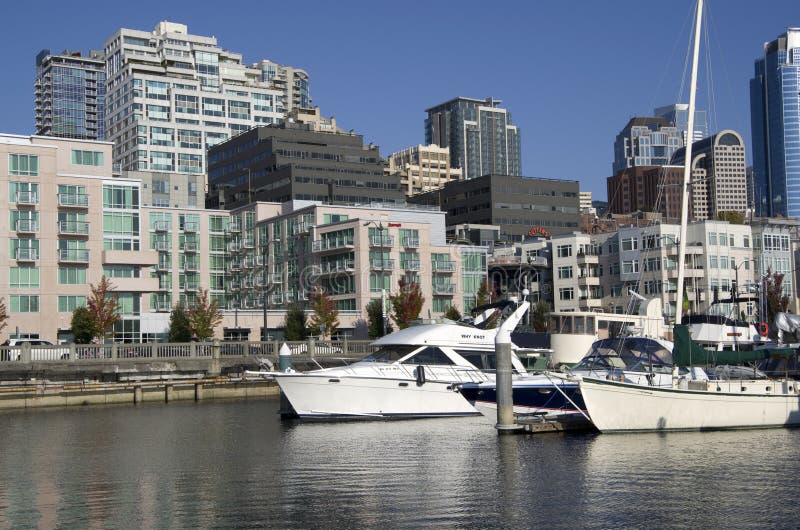 Boatyard En La Costa De Seattle Foto editorial Imagen de waterfront