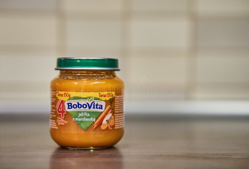 Bobovita behandla som ett barn mat royaltyfria foton Bobovita behandla som ett barn mat royaltyfria foton