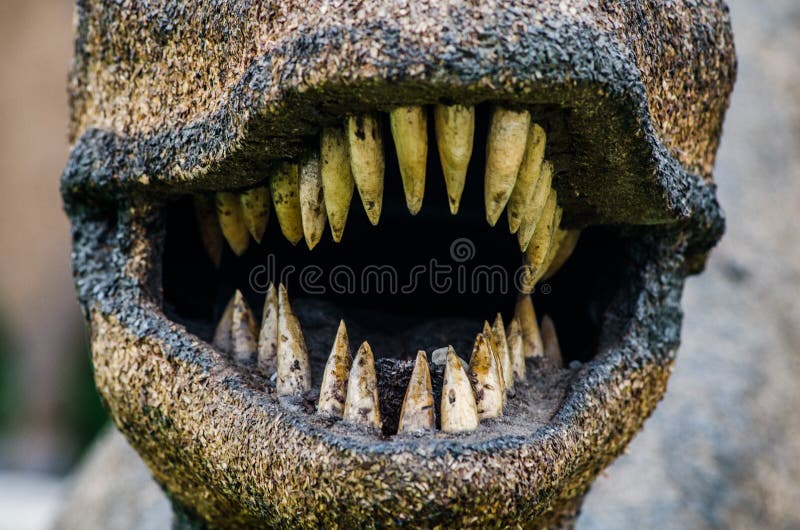 Featured image of post Mascara De Dentes Afiados Fa a o download de impressionantes imagens gratuitas sobre dentes afiados