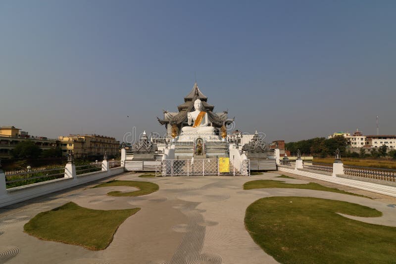 Тайский храм, Бодхгая стоковые изображения rf