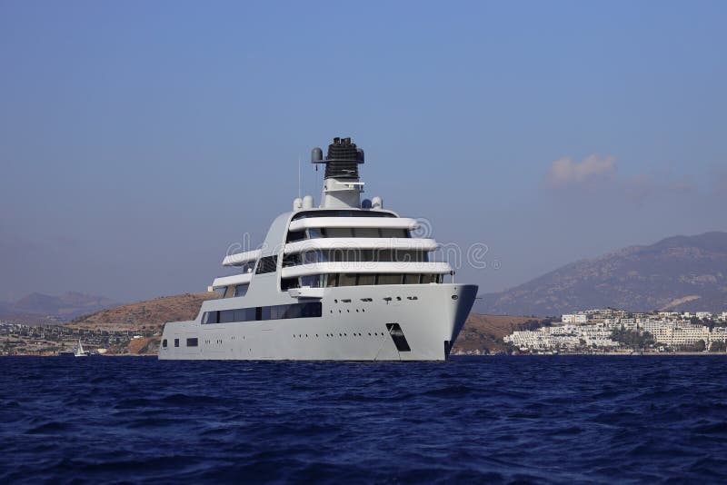 abramovich yacht bodrum