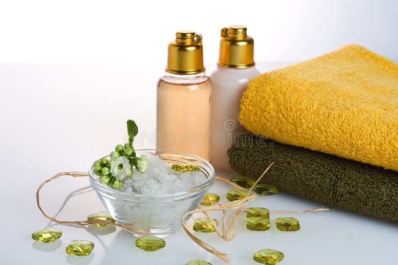 Spa Concept Towels Oils Body Scrub Pamper Beauty Wellness Hygiene Stock  Photo - Image of salon, scrub: 108379684