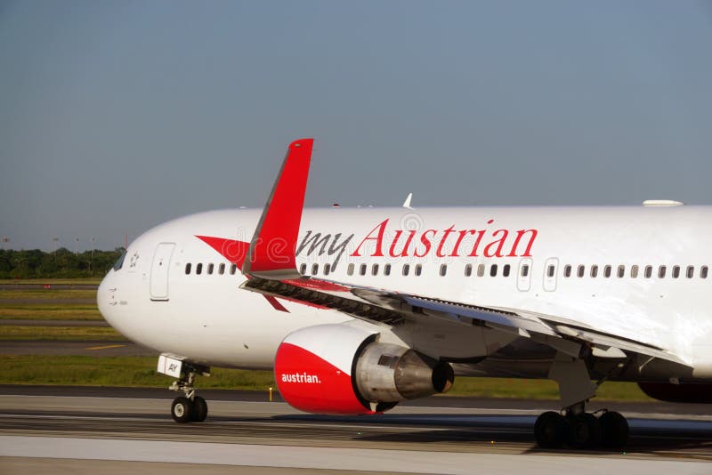 Un Boeing 767-300 di Austrian Airlines (OS) fotografia stock