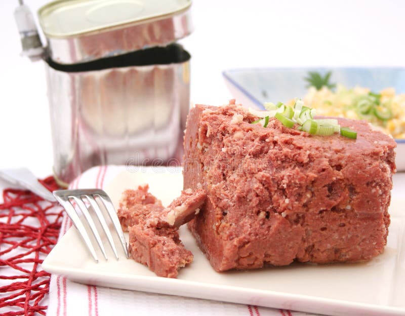 Boeuf de photo stock. Image du assiette, boeuf 37194444