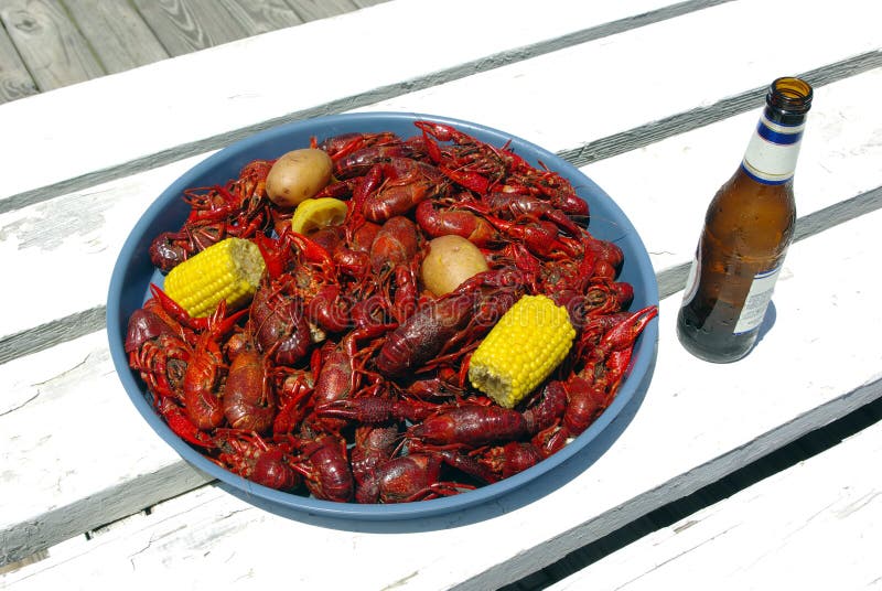 Boiled Crawfish and Beer stock image. Image of crawdads 9598155