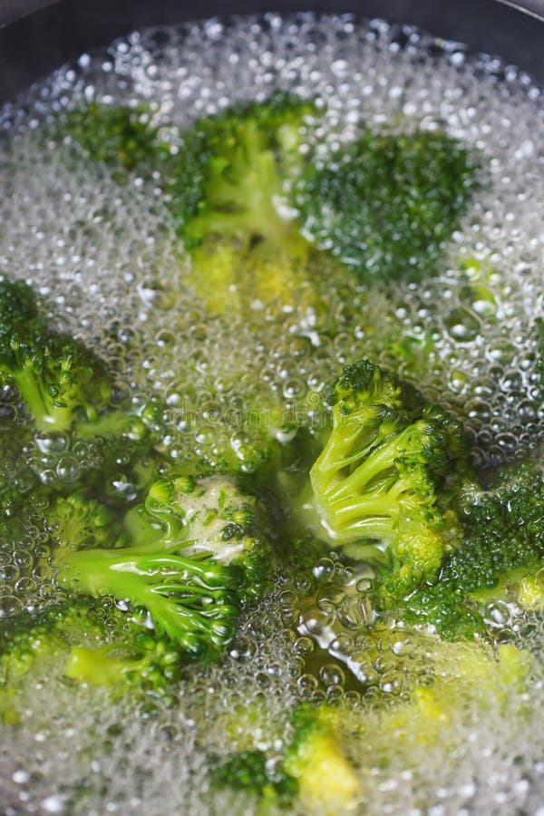 Boiling broccoli stock photo. Image of water, dinner 96751052