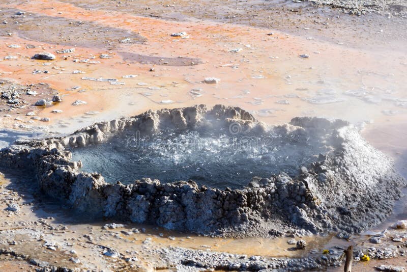 Boiling little pool at Yellowstone National park, Wyoming royalty free stock photography Boiling little pool at Yellowstone National park, Wyoming royalty free stock photography