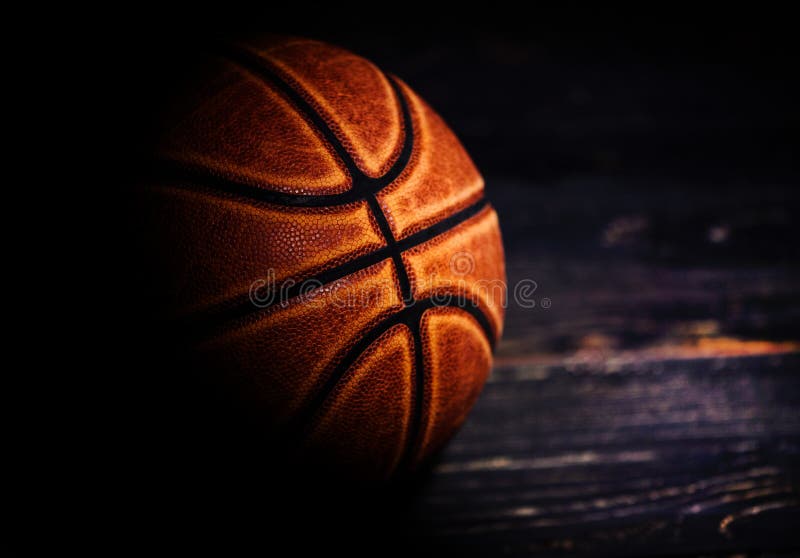 Bola Basquete Tribunal Madeira Jogo Basquete Fundo Desfocado Antecedentes  Basketball fotos, imagens de © matimix #667732062
