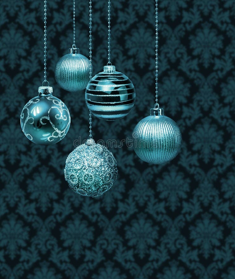 Bolas azules de plata de la Navidad fotos de archivo libres de regalías Bolas azules de plata de la Navidad fotos de archivo libres de regalías