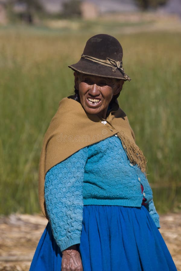 Bolivian woman - Lake Titicaca in Bolivia