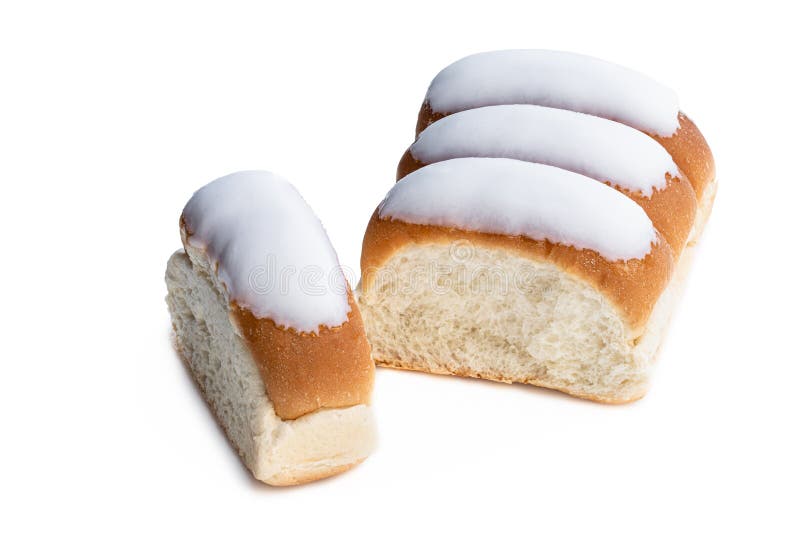 Bollos de dedos congelados aislados en fondo blanco