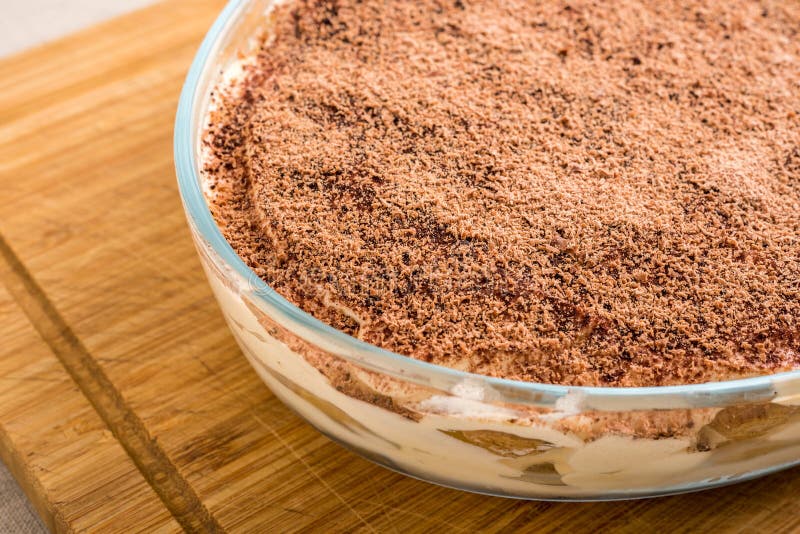 Bolo caseiro do Tiramisu imagens de stock