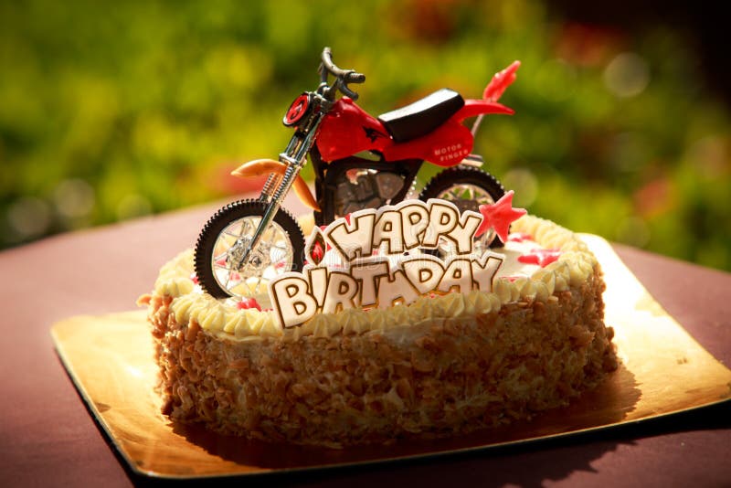 bolo de aniversário tema moto