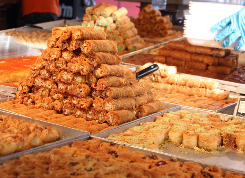 Halva Oriental De Bonbons Des Graines De Tournesol Photo stock Image