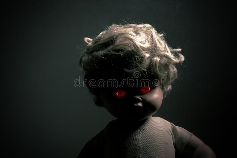 Cara de boneca assustadora Free Stock Photos, Images, and Pictures of Cara de boneca assustadora