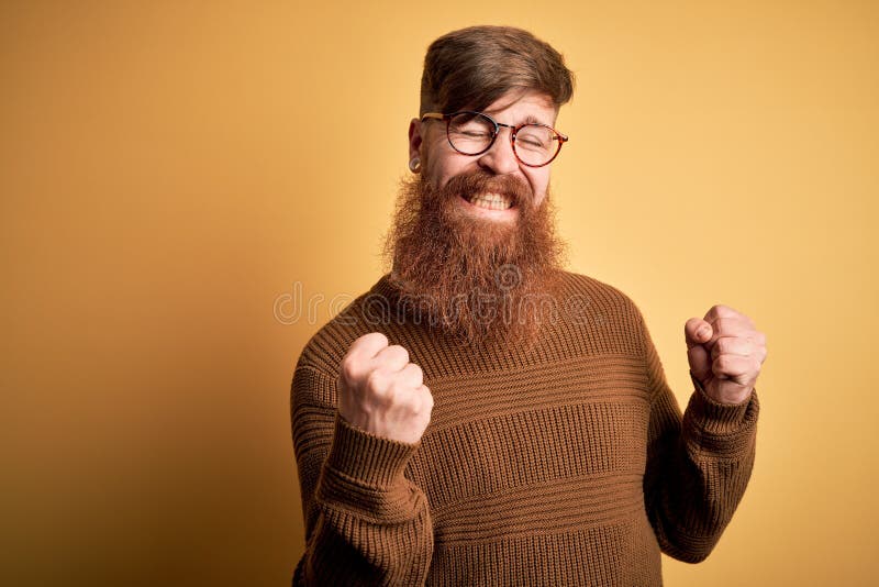 Fundo Homem Irlandês Tem Barba E Chapéu Com óculos Fundo, Google