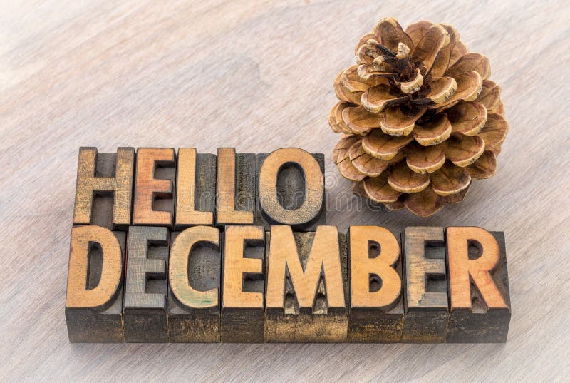 Bonjour abrégé sur mot de décembre dans le type en bois images libres de droits Bonjour abrégé sur mot de décembre dans le type en bois images libres de droits