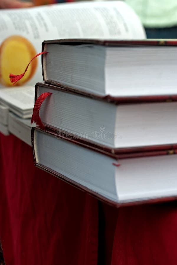 Books put apart to lend them