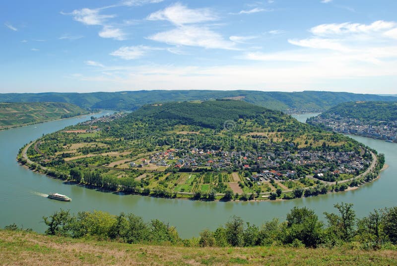 Rýn smyčka z v rýn údolí,, německo.