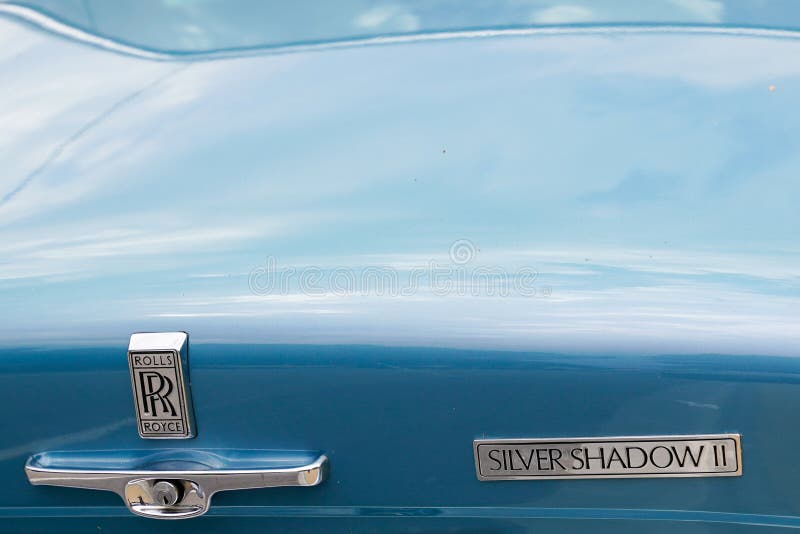 RollsRoyce Dawn Silver Bullet revealed the Roaring Twenties are back   CAR Magazine