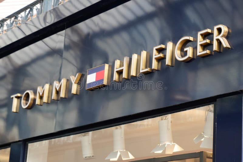 tommy hilfiger different logos