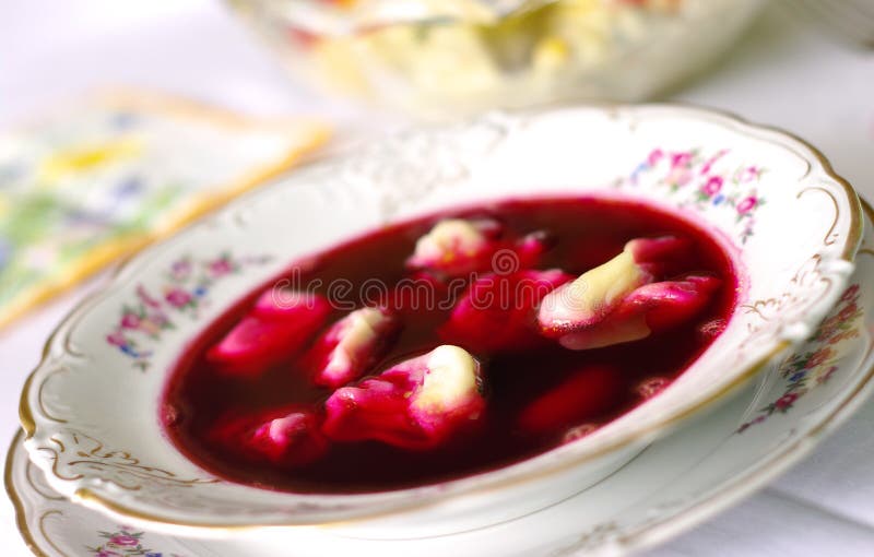 Borscht with dumplings