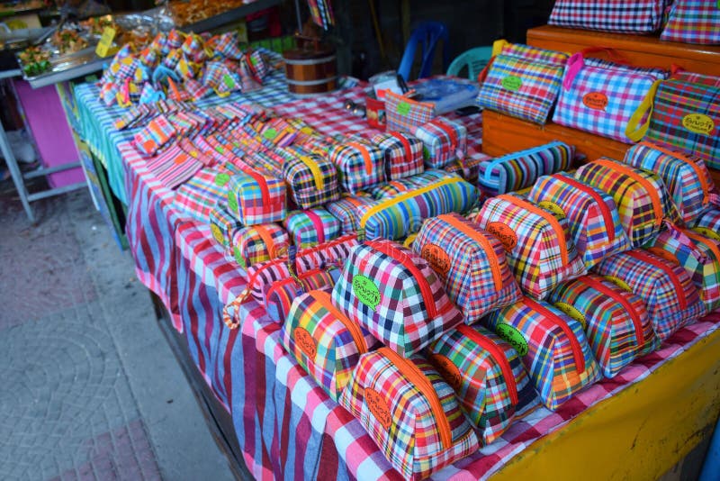 Borse del tartan, fatte a mano fotografia stock Borse del tartan, fatte a mano fotografia stock