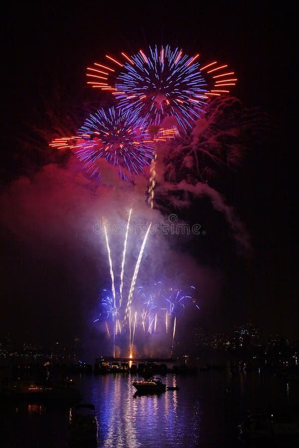 boston-firework-3-stock-photo-image-of-harvard-fireworks-11729754