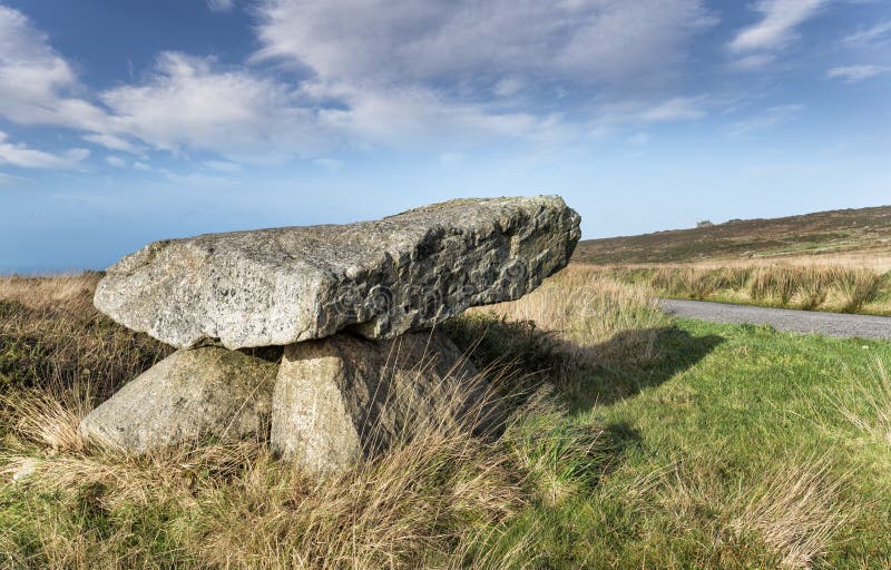 Bosullow Quoit near Penzance on the Lands End peninsular in Cornwall. Ancient pagan celtic images stock images, royalty-free photos and pictures