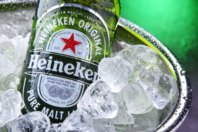 974 Botella De Cerveza De Heineken Fotos Libres De Derechos Y Gratuitas De Dreamstime