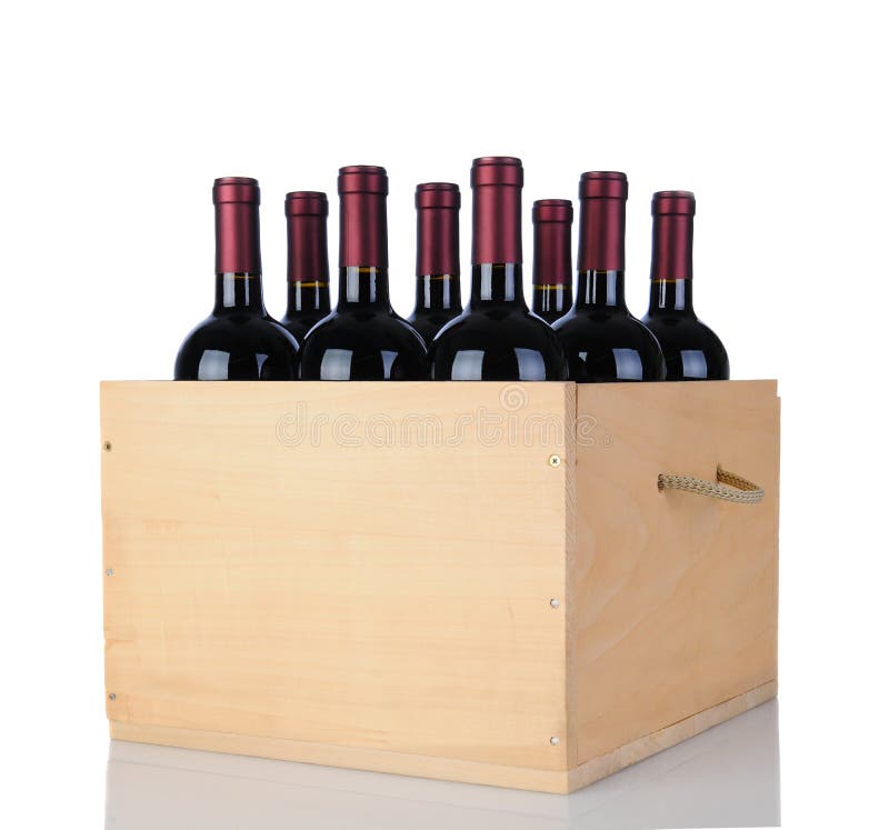 Botellas De Vino De Cabernet En El Embalaje De Madera Imagen de archivo Imagen de alcohol, madera: 28558739