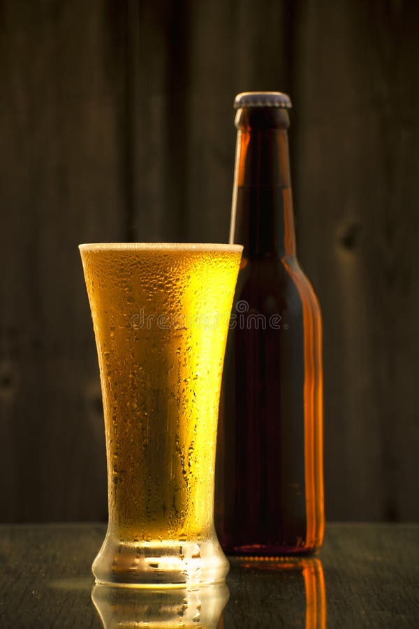Bottle of draft beer stock image. Image of cutout, green 57221375
