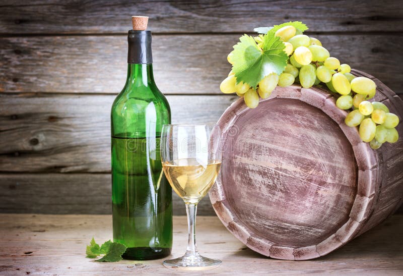 Bottle of vine stock image. Image of bunch, life, atmosphere 43997965
