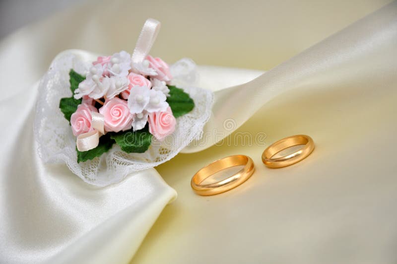 Boucles de mariage photo libre de droits Boucles de mariage photo libre de droits