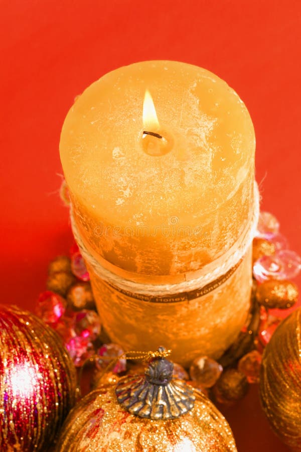 Bougie de Noël image libre de droits Bougie de Noël image libre de droits