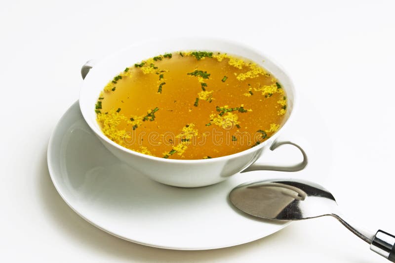 Bouillon De Boeuf Avec Des Nouilles Image stock Image du chaud