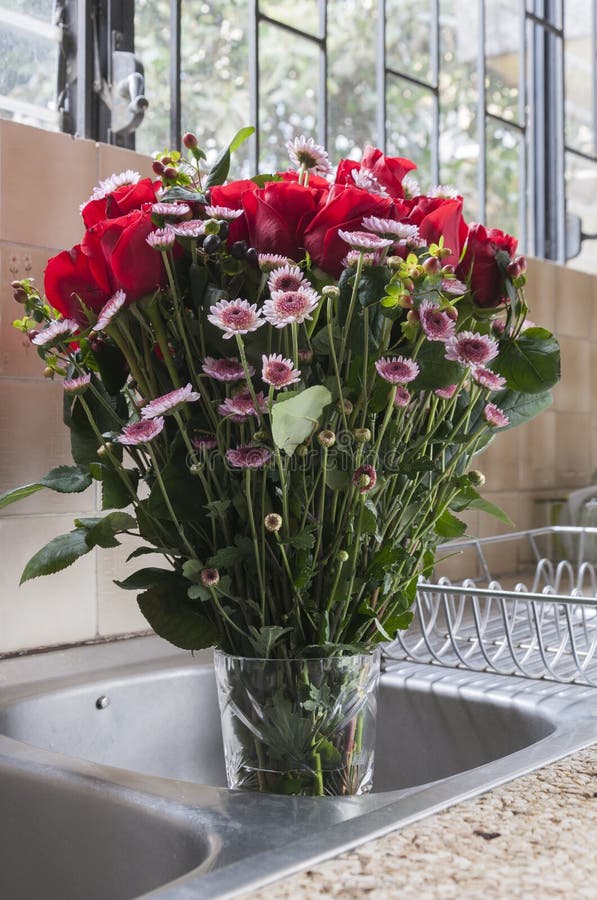 Bouquet of flowers stock image. Image of daisies, vase 67182893