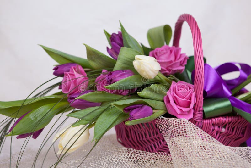 Bouquet of roses and tulips