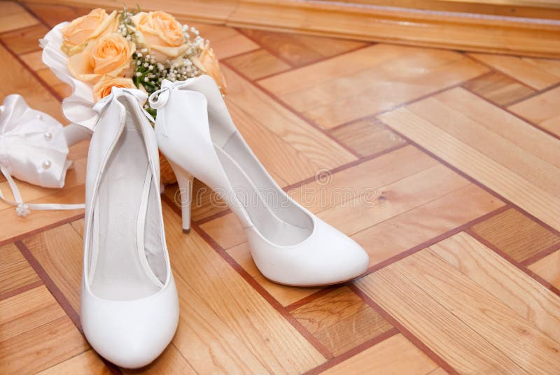 Bouquet and shoes