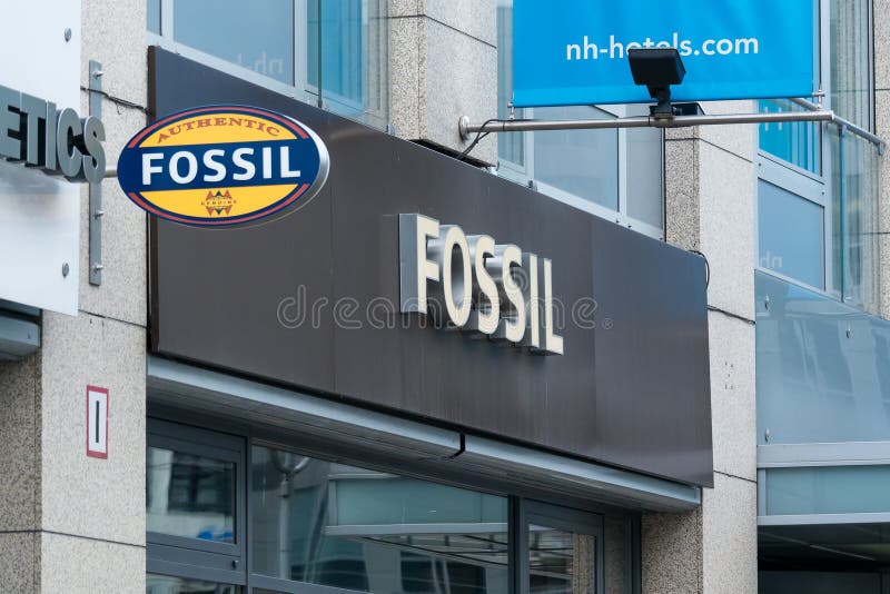 Fossil Accessories Store Front at the Tanger Outlet Mall in Southaven ...