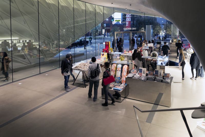 Boutique intérieure de large Art Museum contemporain images stock Boutique intérieure de large Art Museum contemporain images stock