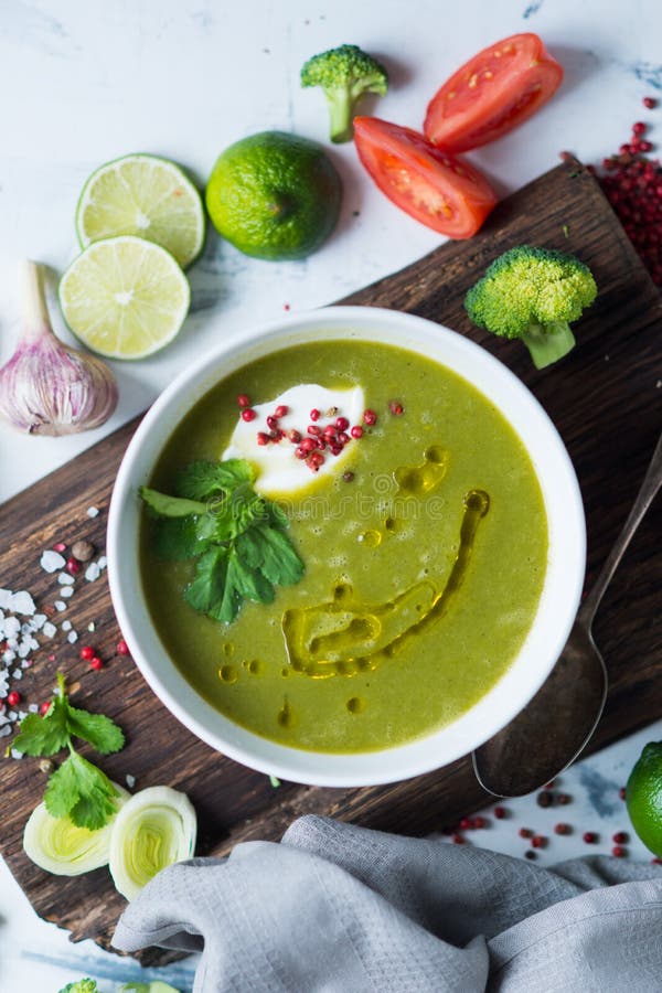 Big bowl of green veg soup stock photo. Image of healthy - 95730258