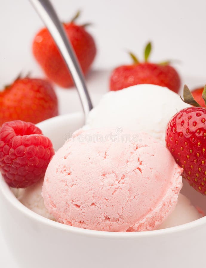 371 Big Bowl Ice Cream Stock Photos Free & RoyaltyFree Stock Photos